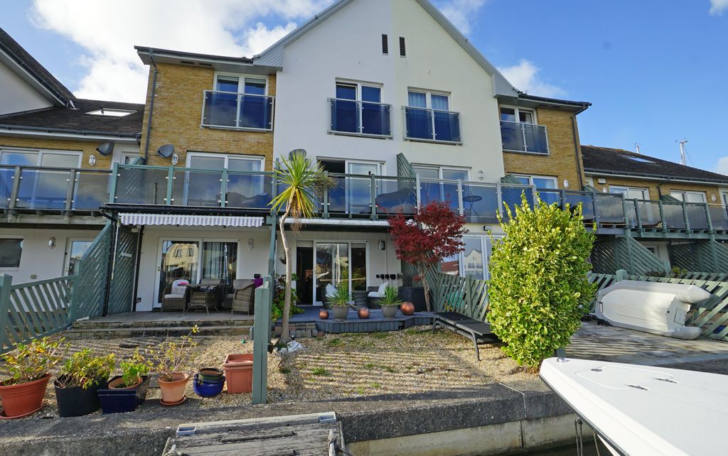 Additional image 4 of 3 bed town house for saleBryher Island, Port Solent PO6