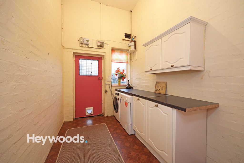 Additional image 27 of 2 bed flat for saleHanbridge Avenue, Bradwell, Newcastle Under Lyme ST5