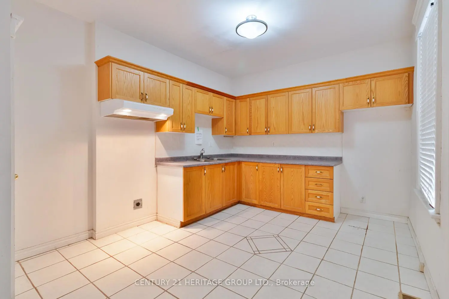 Additional image 10 of 27 Tisdale Street