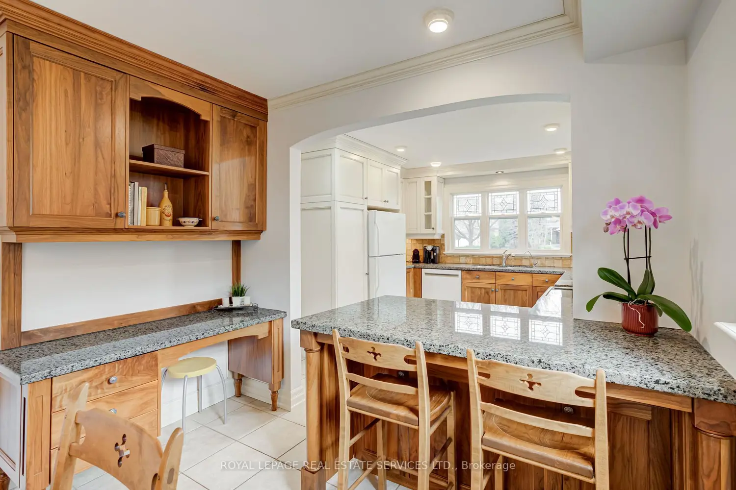 Additional image 6 of 716 Cameron Court