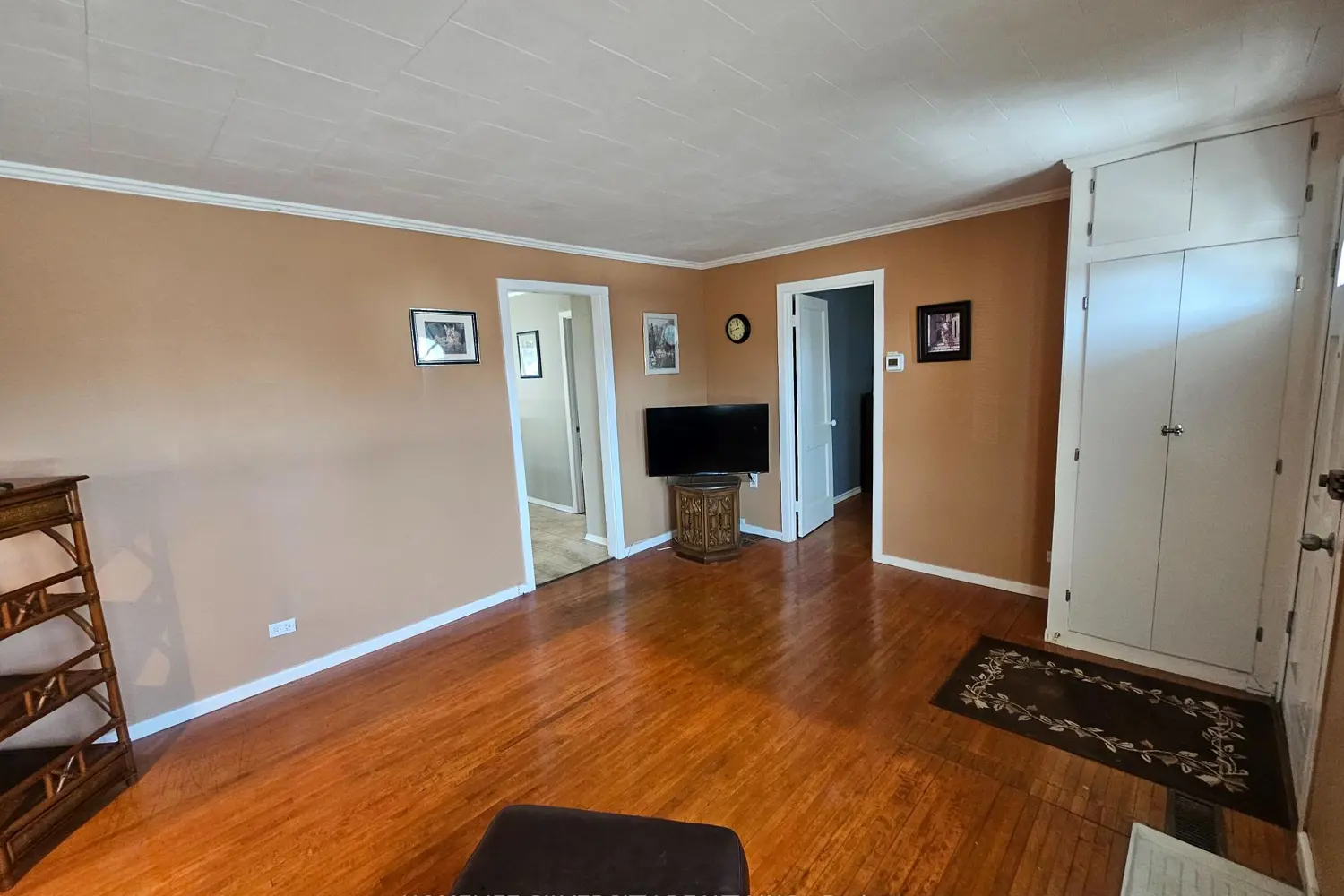 Additional image 8 of 3067 Churchill Avenue