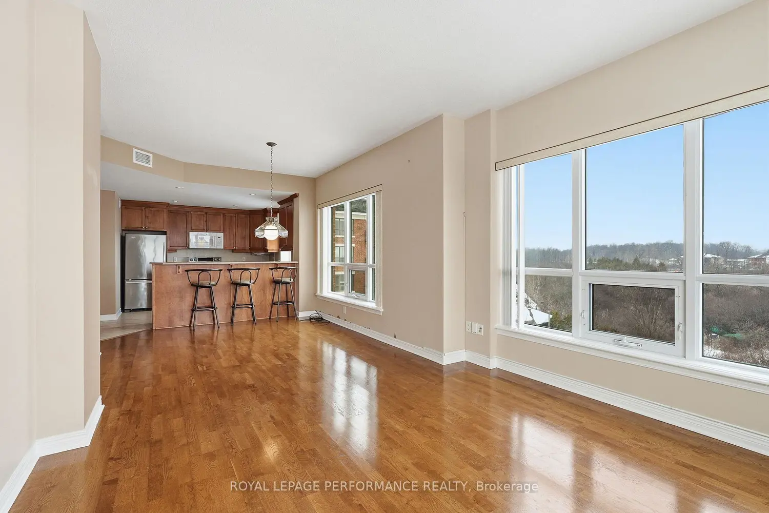 Additional image 6 of 955 Beauparc Private 411