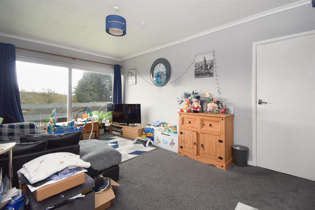 Additional image 6 of 2 bed flat for saleOld London Road, Hastings TN35