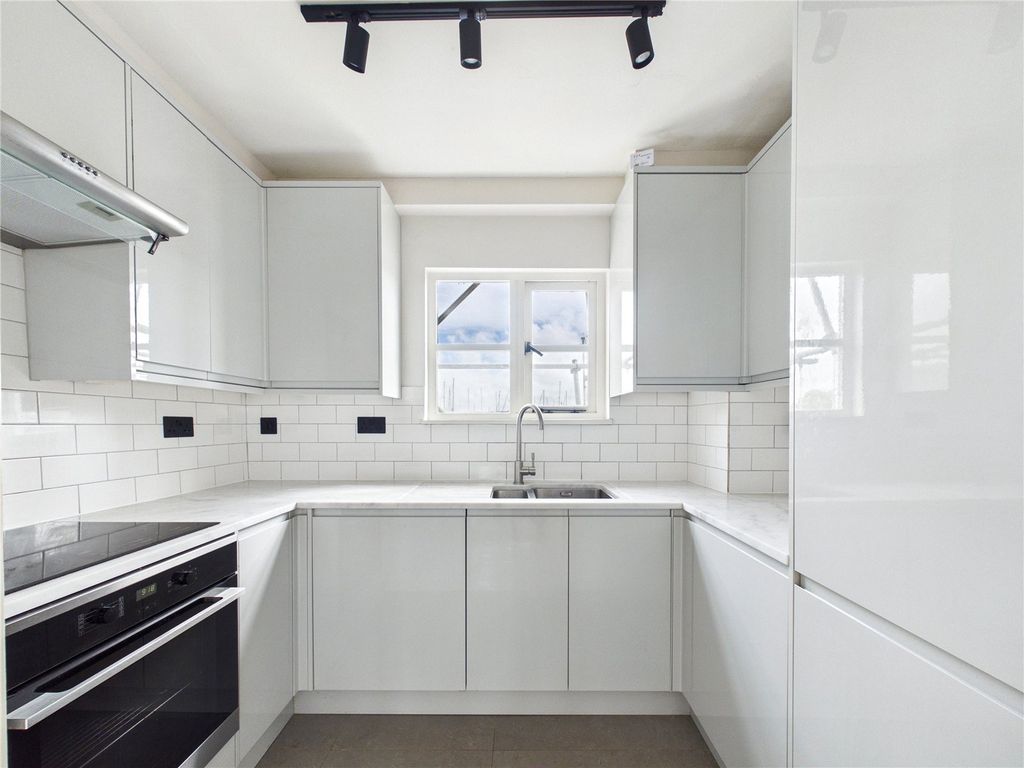 Additional image 6 of 2 bed semi-detached house for saleTide Mill Way, Woodbridge, Suffolk IP12