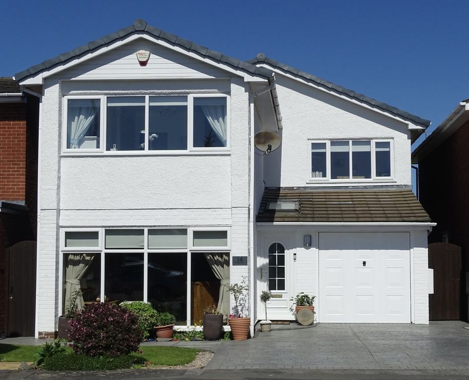 4 bed detached house for sale14 Grove Park Burbage, Burbage, Hinckley LE10