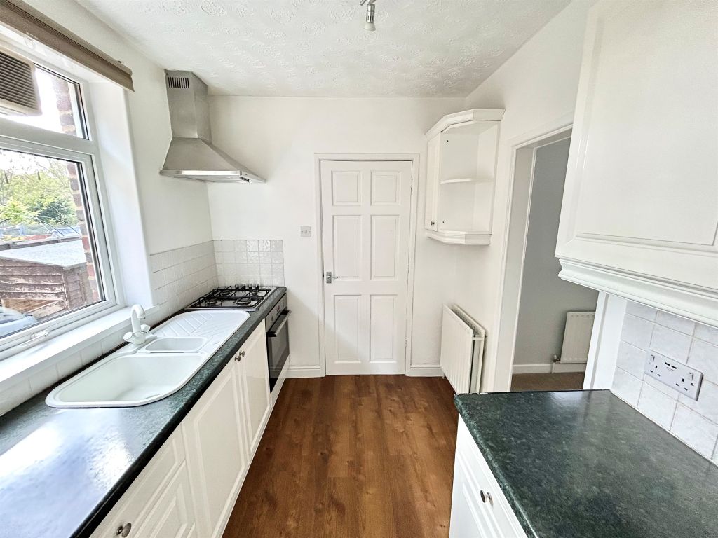 Additional image 8 of 3 bed semi-detached house for saleWakefield Road, Southampton SO18