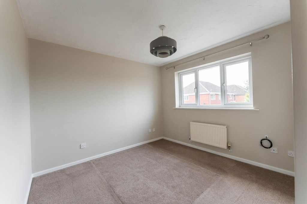 Additional image 12 of 3 bed semi-detached house for saleThe Furlongs, Market Harborough LE16
