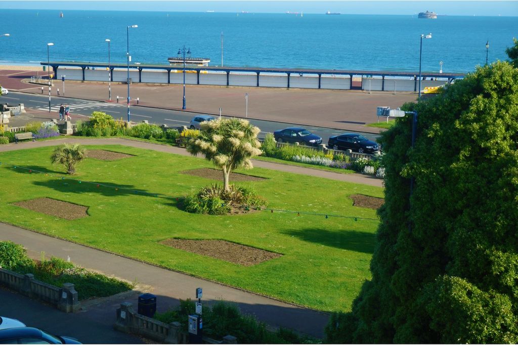 2 bed flat for sale14-15 South Parade, Southsea PO5