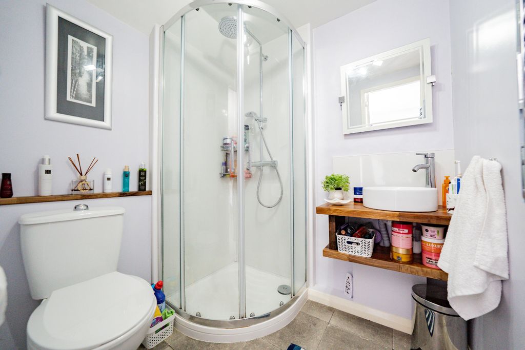 Additional image 19 of 4 bed semi-detached house for saleThe Square, Glenfield, Leicester, Leicestershire LE3