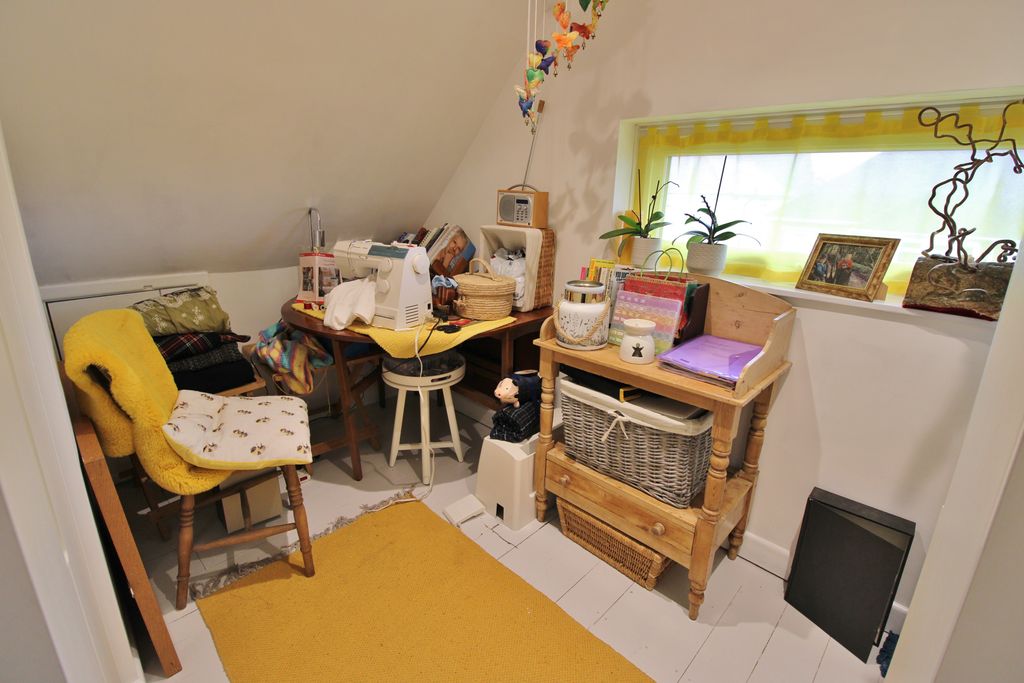 Additional image 15 of 4 bed semi-detached bungalow for saleSeaview Avenue, Portchester PO16