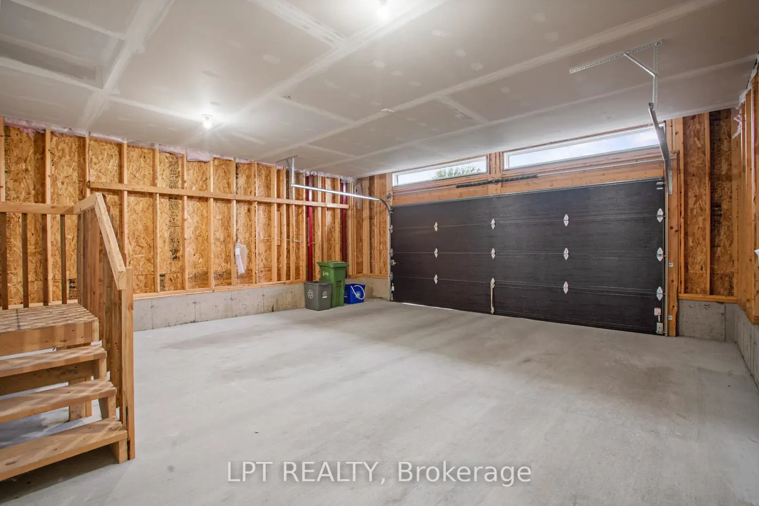 Additional image 18 of 936 Katia Street