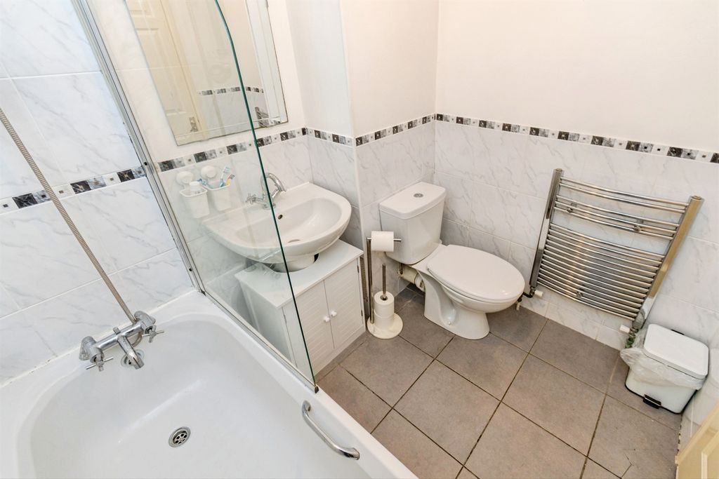 Additional image 9 of 2 bed terraced house for saleNorth East Road, Southampton SO19