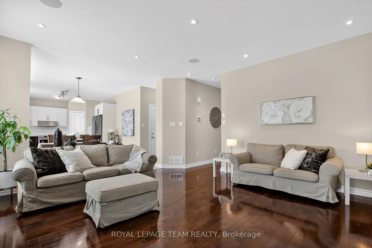 Additional image 8 of 379 Langrell Crescent