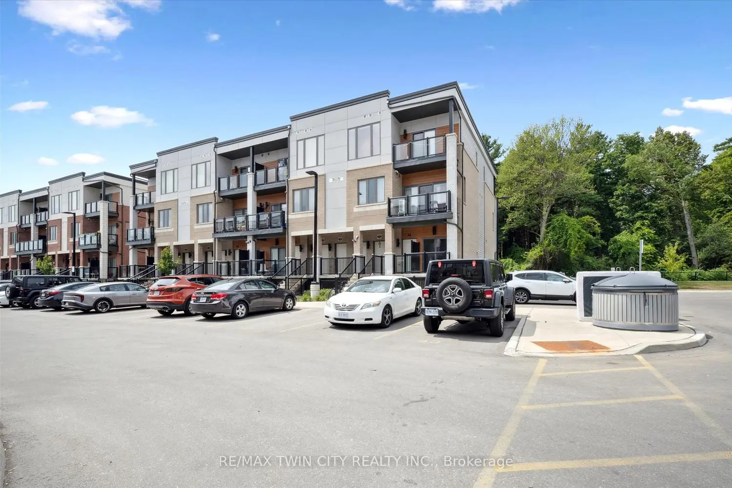 25 Isherwood Avenue C34