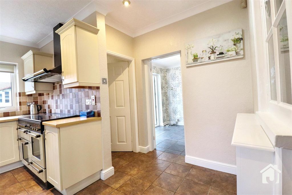 Additional image 15 of 3 bed detached house for saleSports Road, Glenfield, Leicester LE3