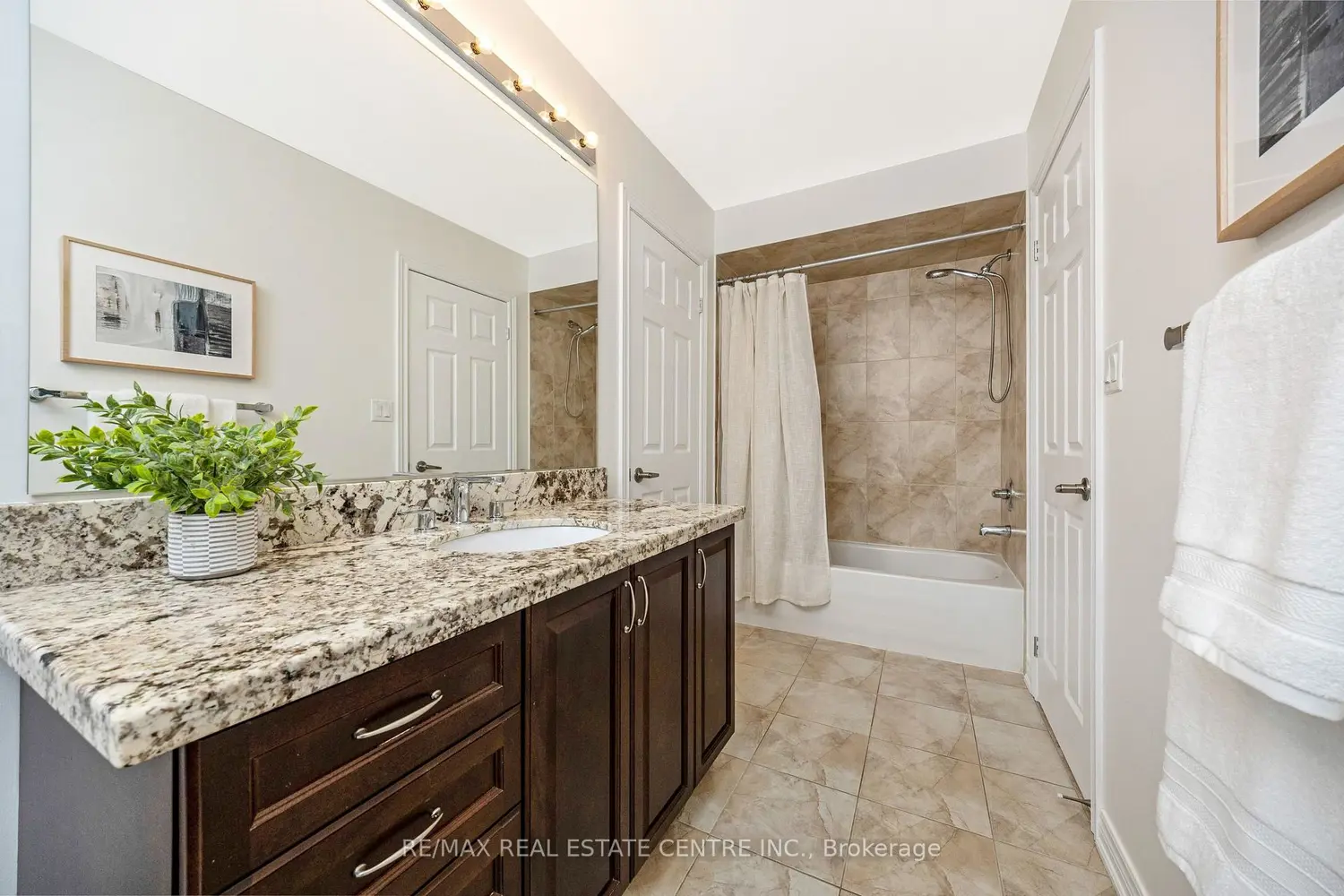 Additional image 6 of 3168 Watercliffe Court