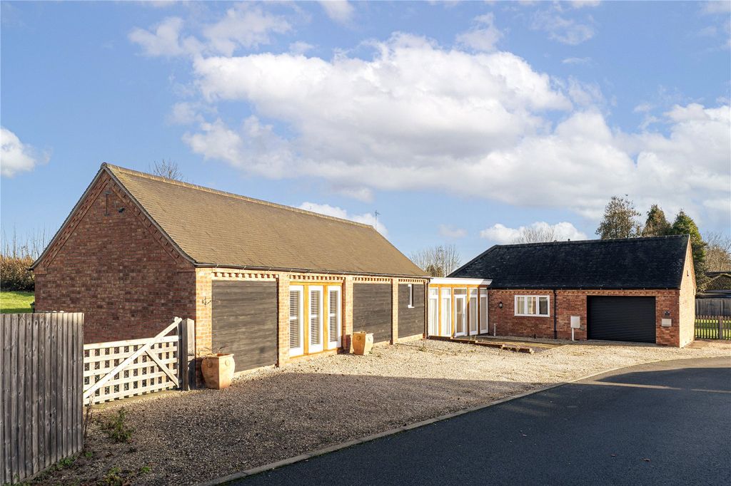 5 bed barn conversion for saleThe Martins, Coleorton, Leicestershire LE67 photo 2