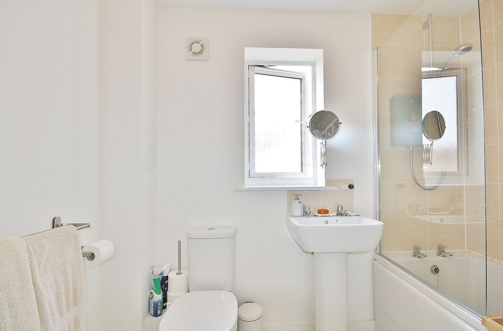 Additional image 11 of 3 bed end terrace house for saleRayson Lane, Witney OX29