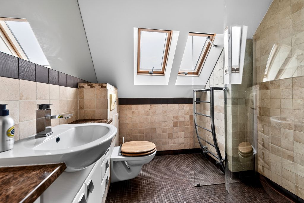 Additional image 14 of 3 bed detached house for saleStarnham Road, Witney OX29