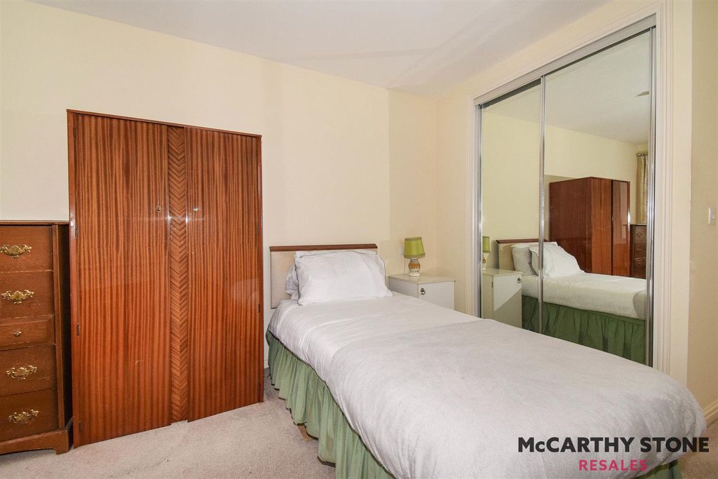 Additional image 7 of 1 bed flat for saleRowleys Court, Sandhurst Street, Oadby, Leicester LE2
