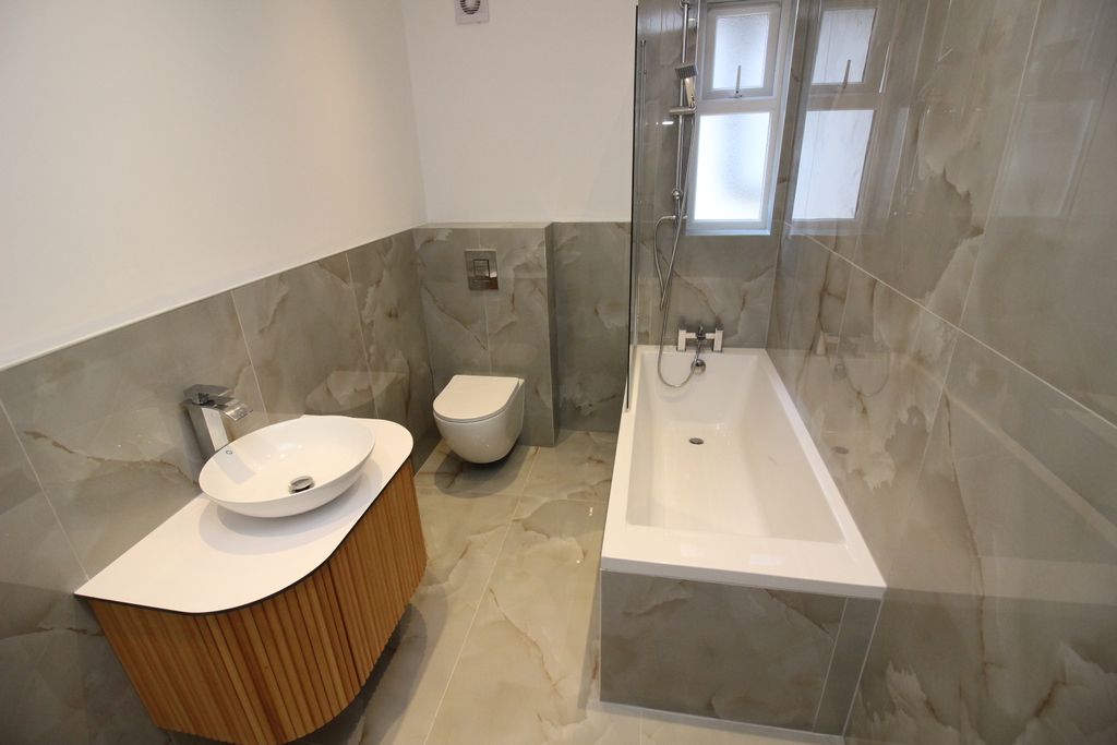 Additional image 9 of 4 bed detached bungalow for saleDonnington Road, Worcester Park KT4