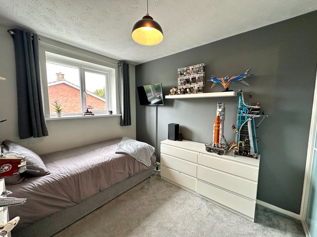 Additional image 13 of 4 bed semi-detached house for saleRosewood Drive, Coppice Farm Estate, Willenhall WV12