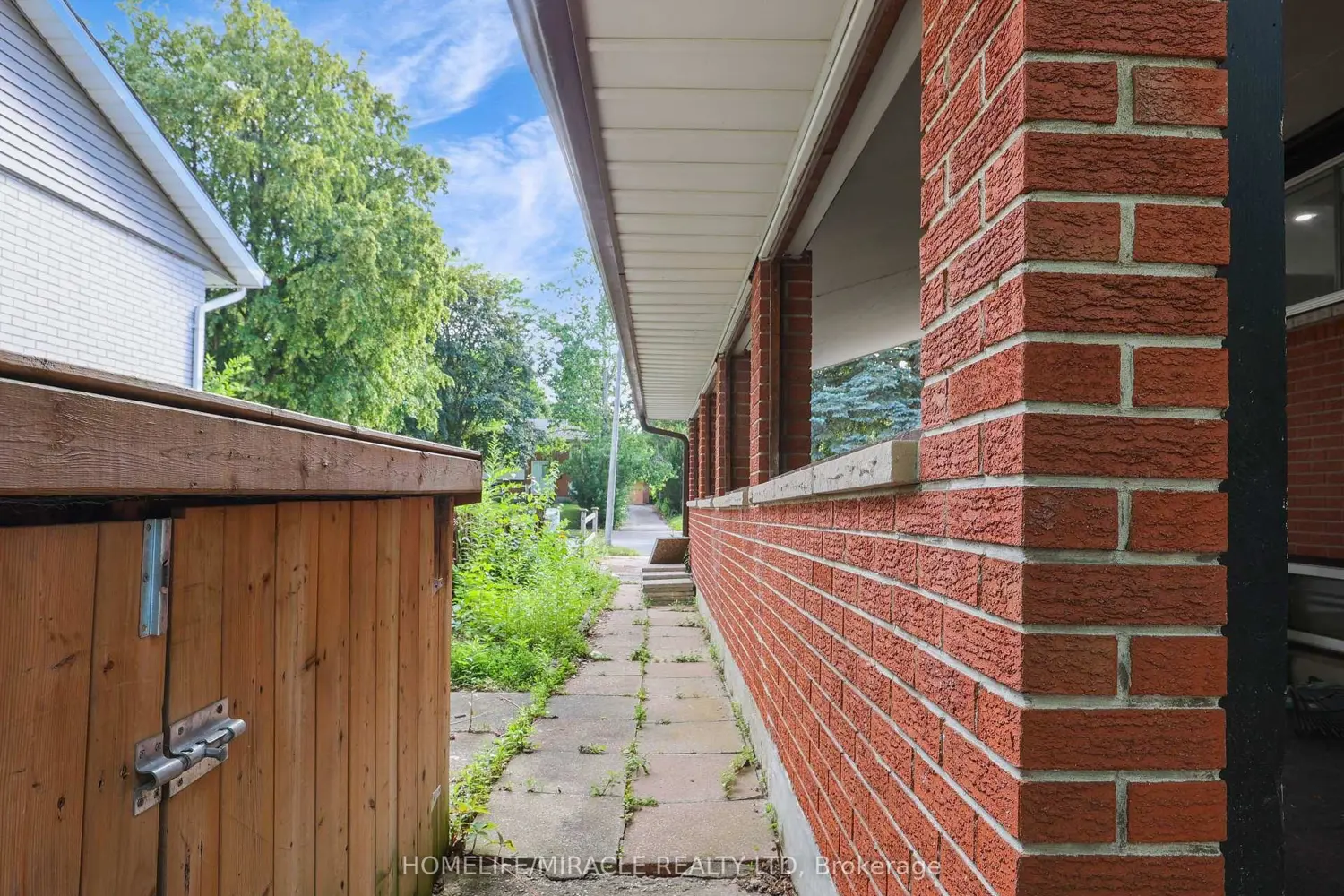 Additional image 20 of 7 Cardill Crescent