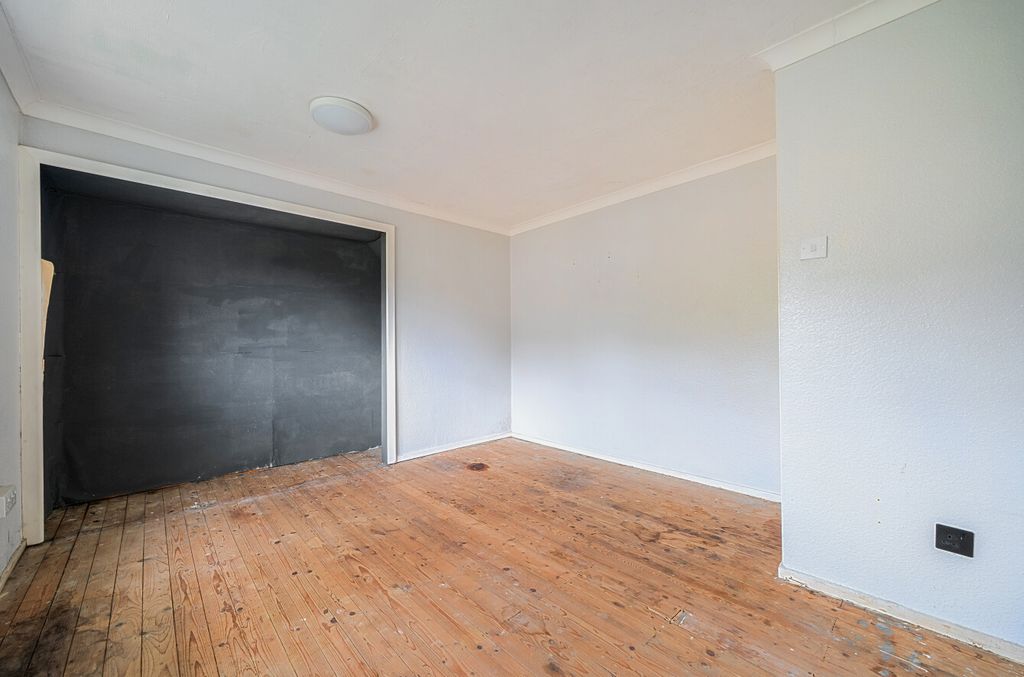 Additional image 5 of 3 bed maisonette for salePatten Ash Drive, Wokingham, Berkshire RG40