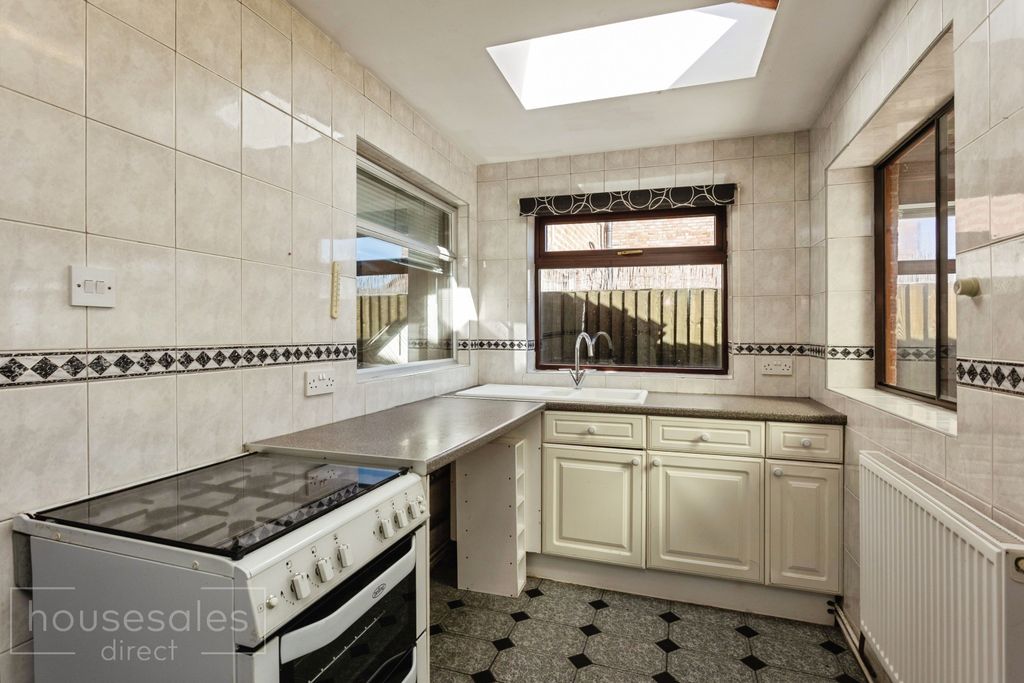 Additional image 2 of 3 bed terraced house for saleBlakeney Crescent, Leicester LE13
