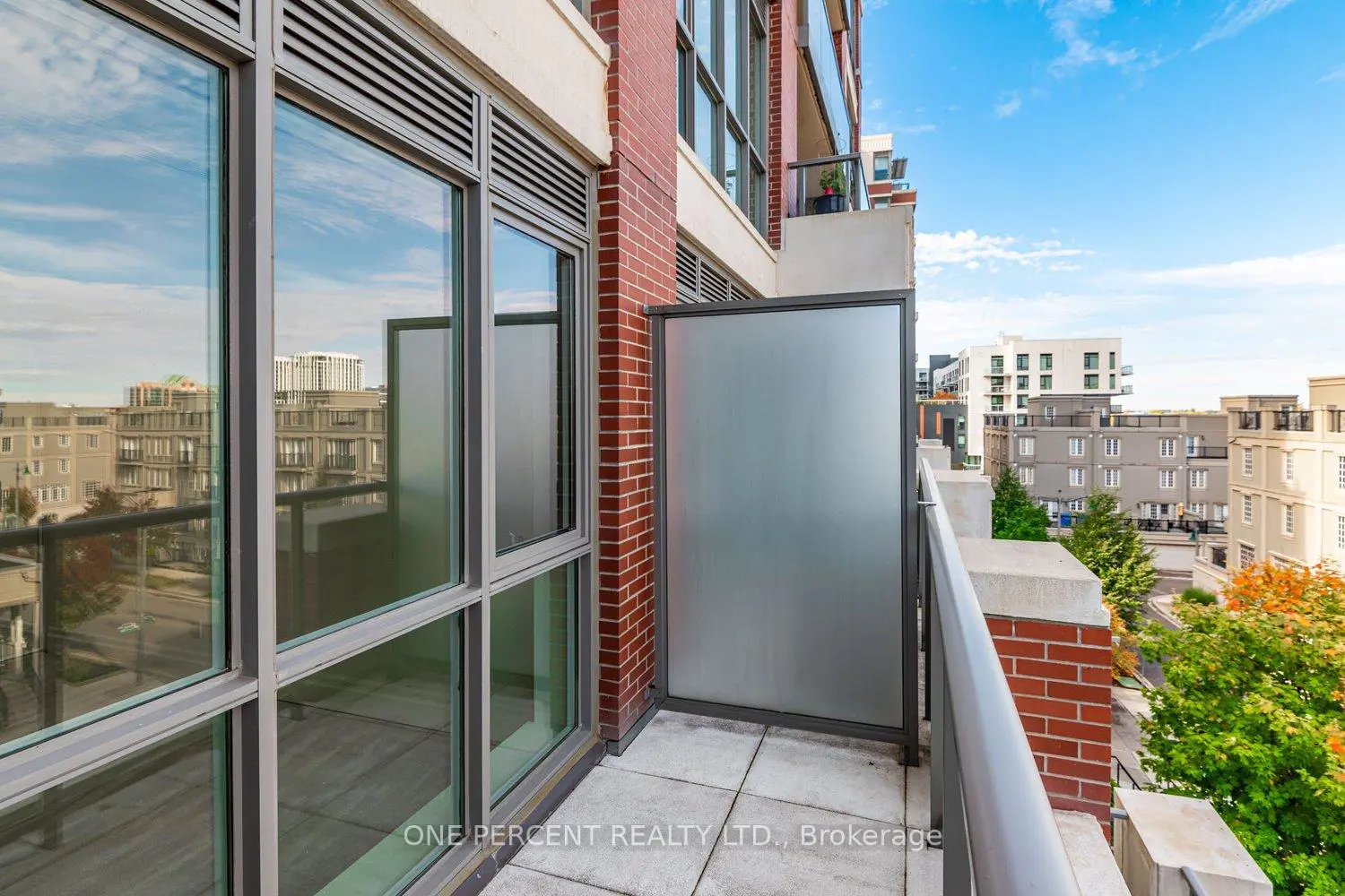 Additional image 18 of 21 Upper Duke Crescent 401