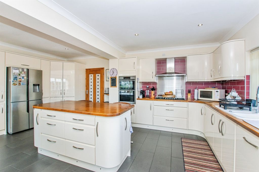 Additional image 4 of 4 bed detached house for saleWalton Road, Wisbech PE14
