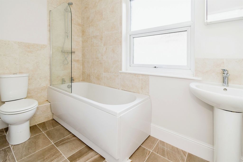 Additional image 10 of 3 bed semi-detached house for saleSwift Road, Southampton SO19
