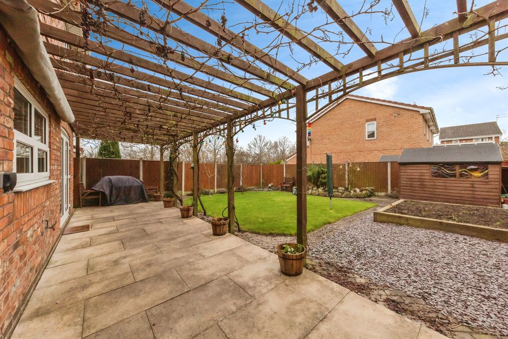 Additional image 19 of 4 bed detached house for saleBeechfields, Winsford CW7