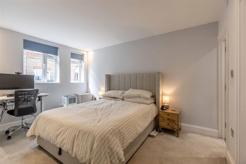Additional image 8 of 2 bed maisonette for saleSt. Leonards Road, Windsor SL4