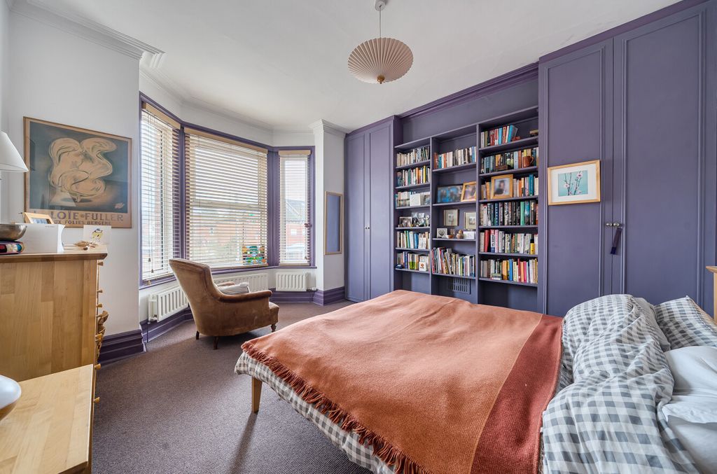 Additional image 7 of 4 bed semi-detached house for saleHeatherdeane Road, Highfield, Southampton, Hampshire SO17