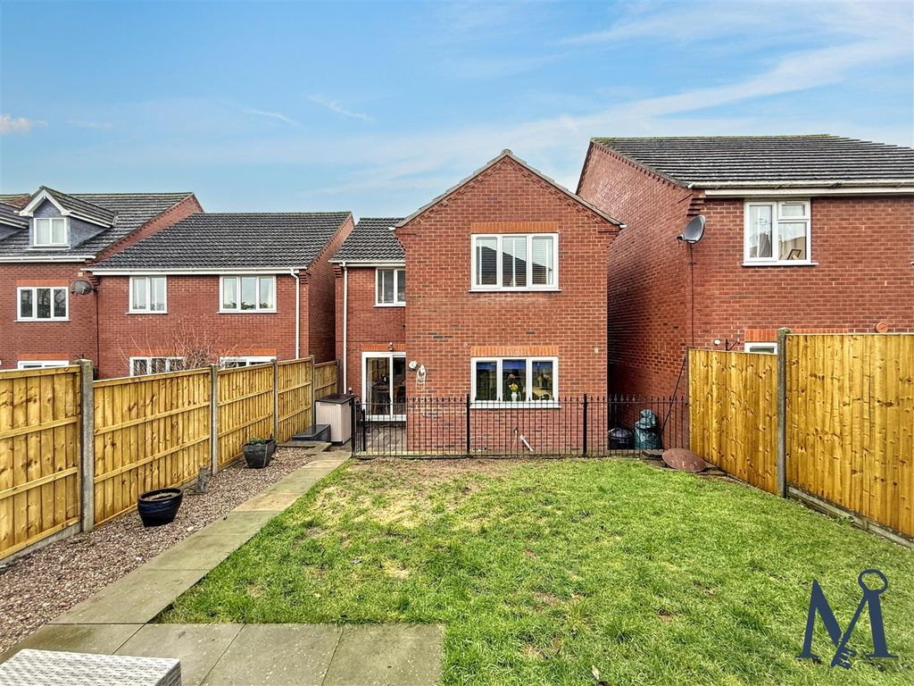 Additional image 21 of 4 bed property for saleChapman Close, Barlestone, Nuneaton CV13
