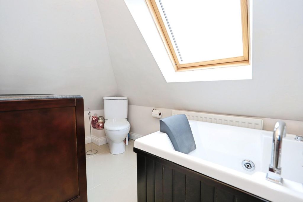 Additional image 30 of 4 bed detached house for saleSpringhill Lane, Wolverhampton WV4