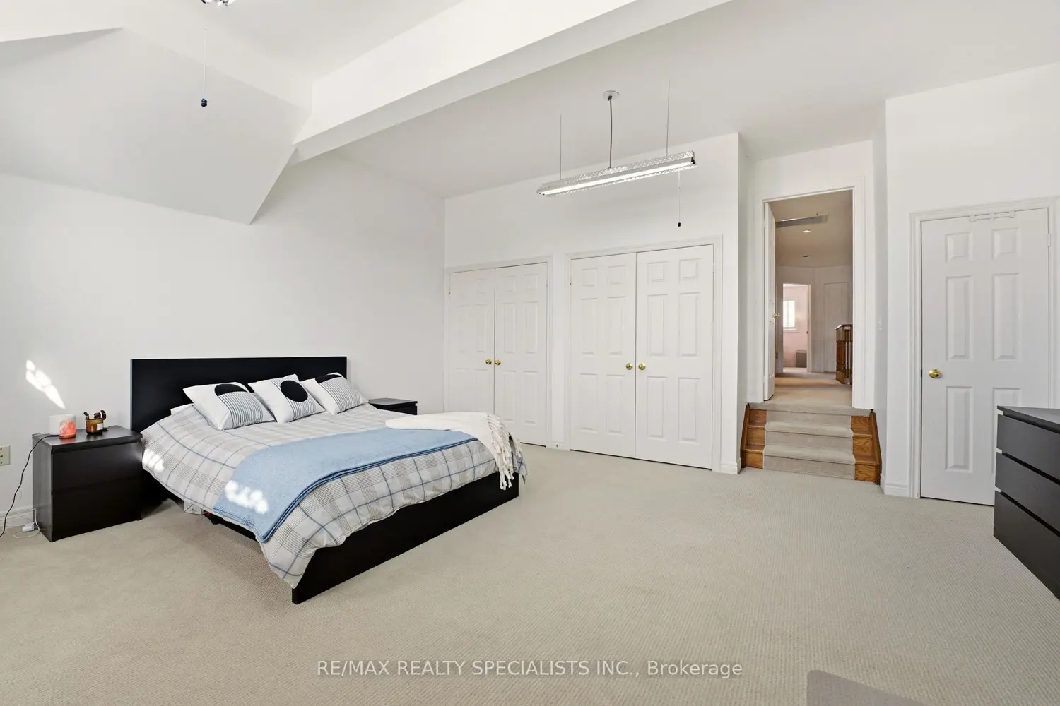 Additional image 12 of 16 Curry Crescent