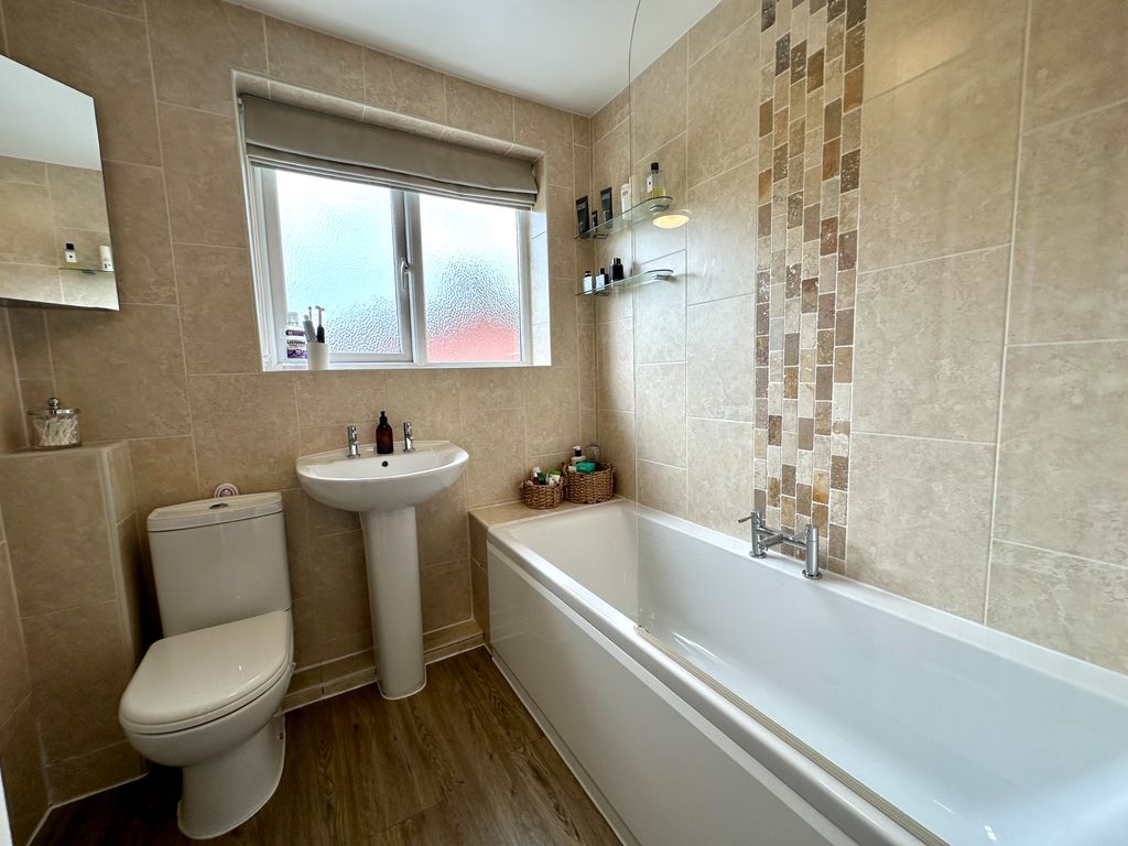 Additional image 15 of 4 bed semi-detached house for saleRosewood Drive, Coppice Farm Estate, Willenhall WV12
