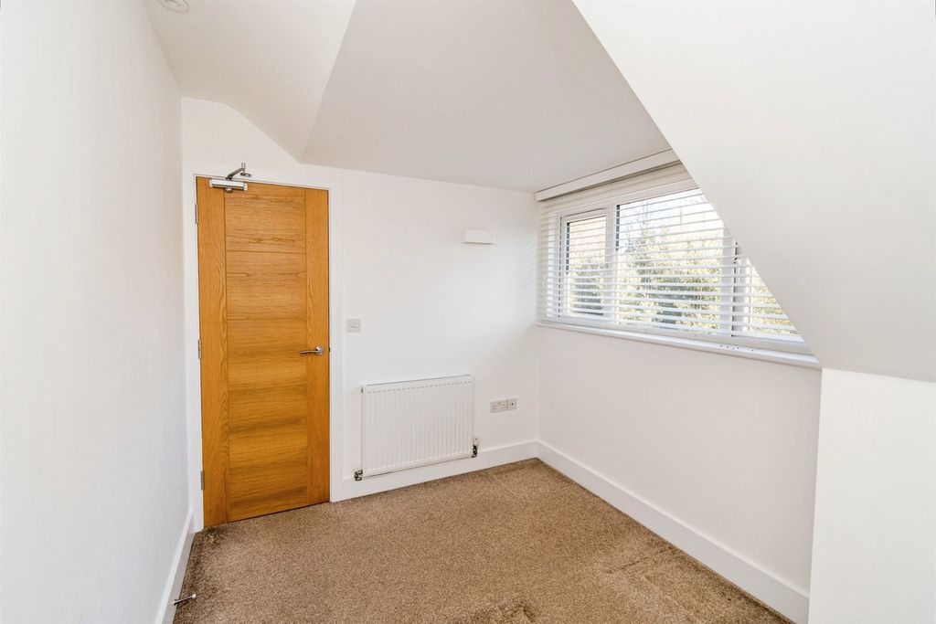 Additional image 11 of 4 bed end terrace house for saleOld Mill Way, Southampton SO16