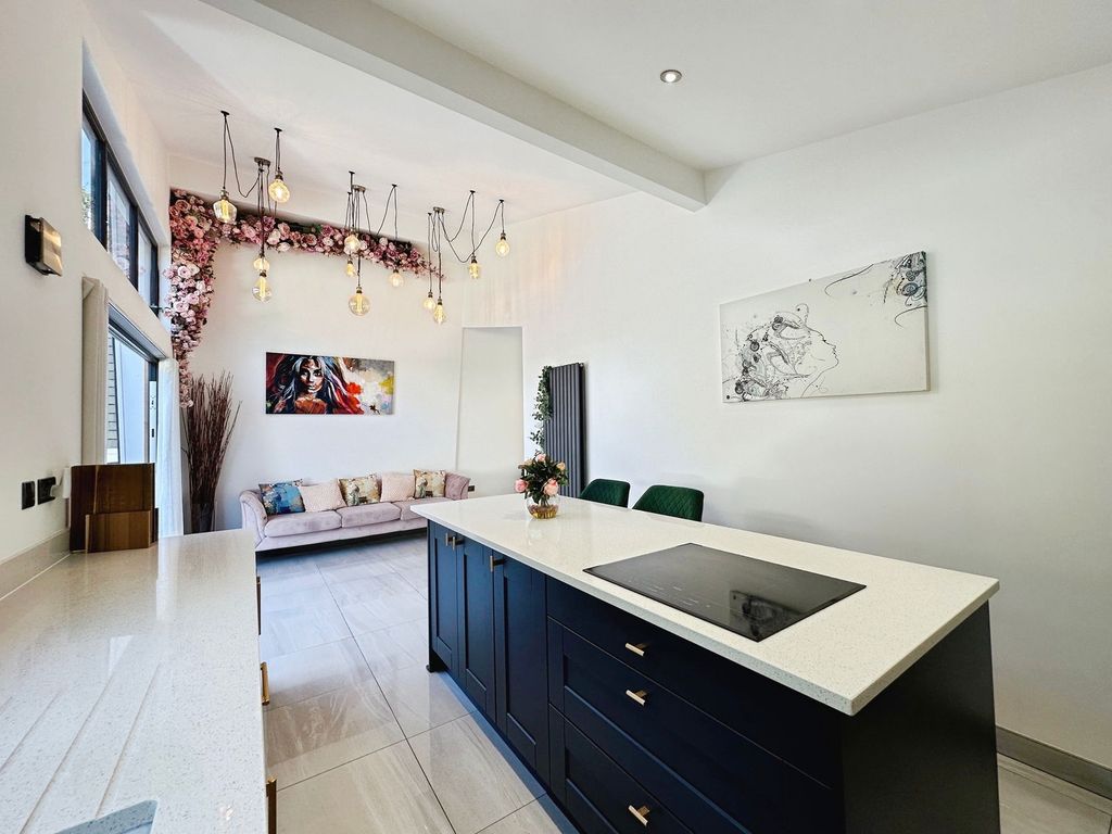 Additional image 30 of 4 bed detached house for saleCheswell Close, Compton, Wolverhampton WV6