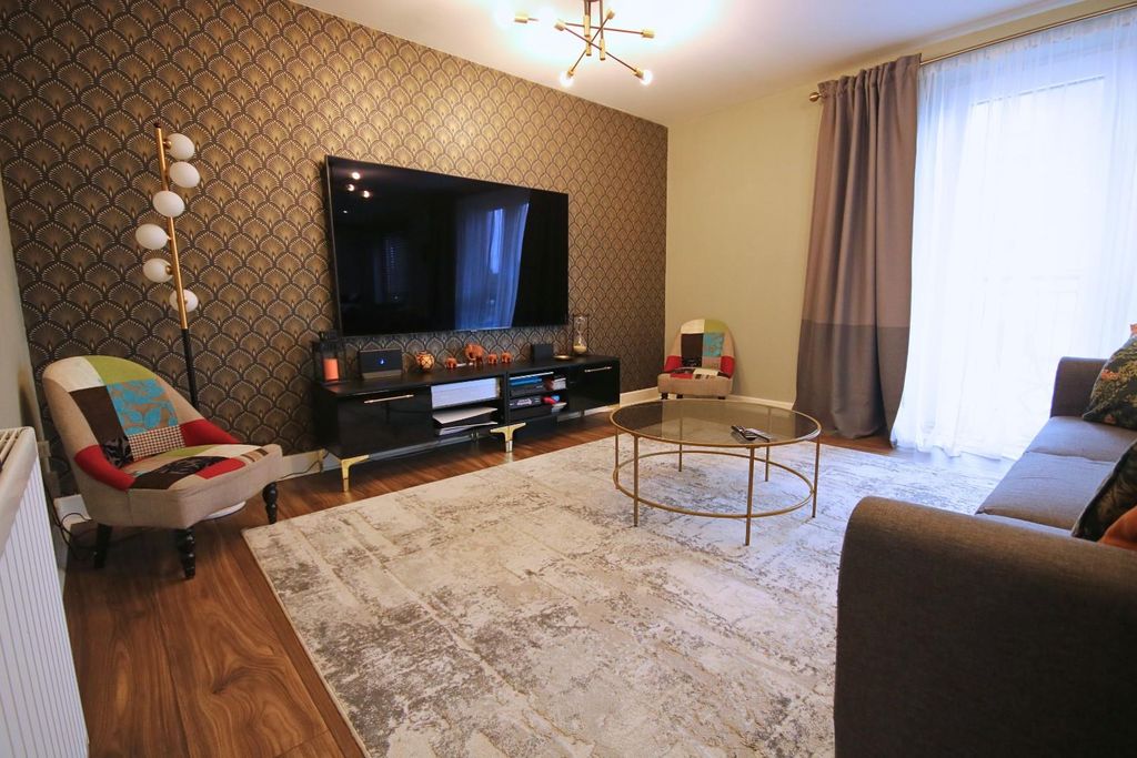 Additional image 3 of 2 bed flat for saleThe Foundry, Ashford TW15