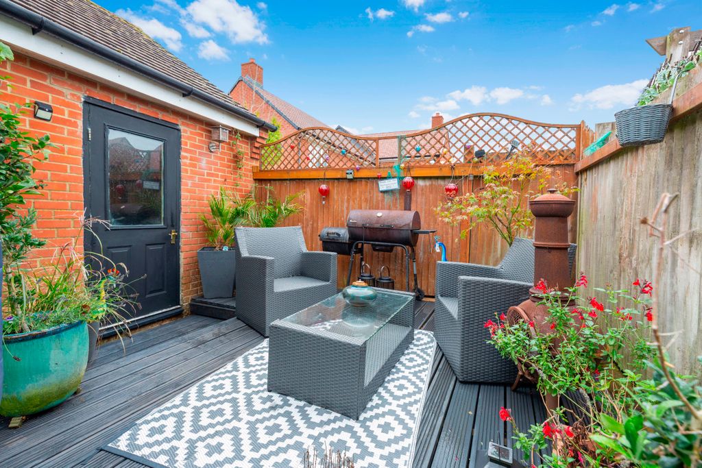 Additional image 8 of 3 bed terraced house for saleBayfields, Gillingham SP8
