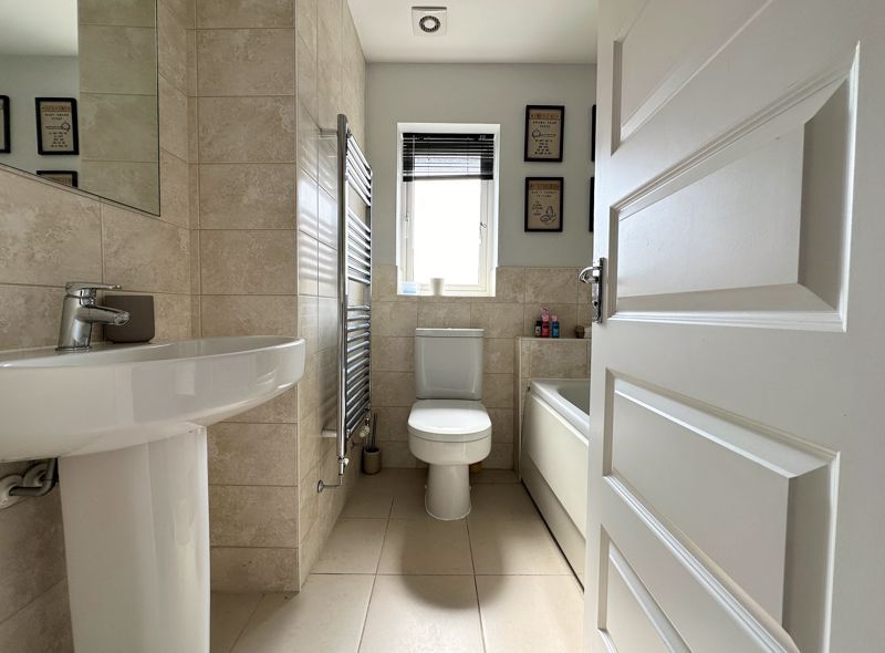Additional image 18 of 4 bed detached house for saleJubilee Avenue, Portsmouth PO6