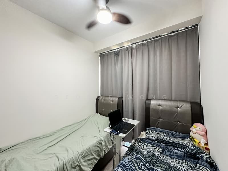 Additional image 7 of 78 Compassvale Bow