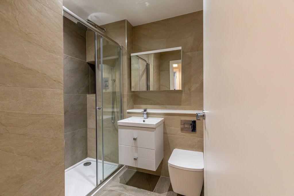 Additional image 5 of 1 bed flat for saleRomsey Road, Southampton SO16