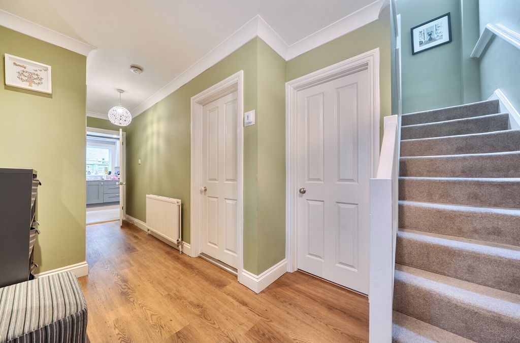 Additional image 20 of 5 bed detached house for saleWinchester Road, Bassett, Southampton, Hampshire SO16