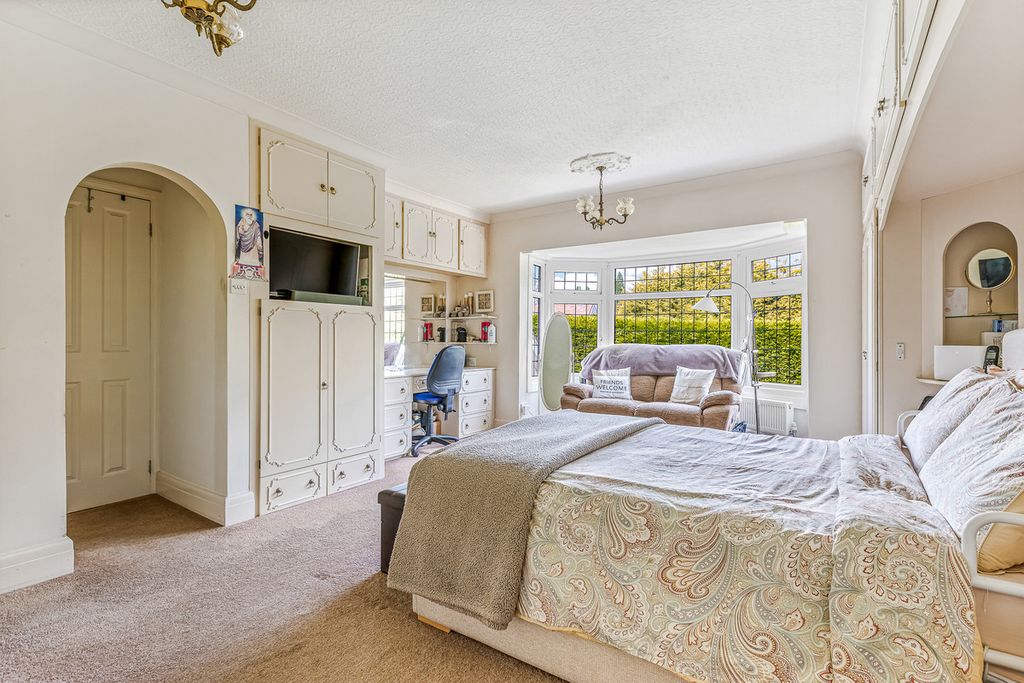 Additional image 11 of 6 bed detached house for sale5 Birches Road, Codsall WV8