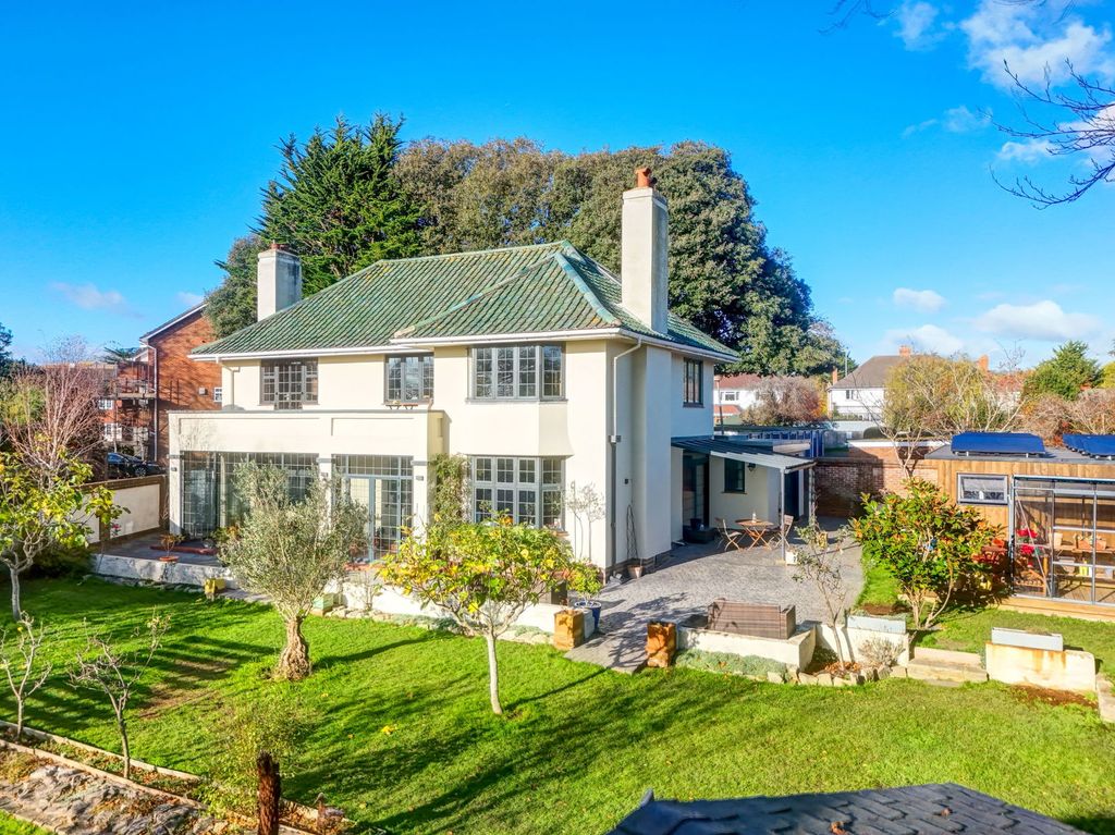 Additional image 38 of 4 bed detached house for saleLeyeshurst, Lamorna Grove, Worthing BN14