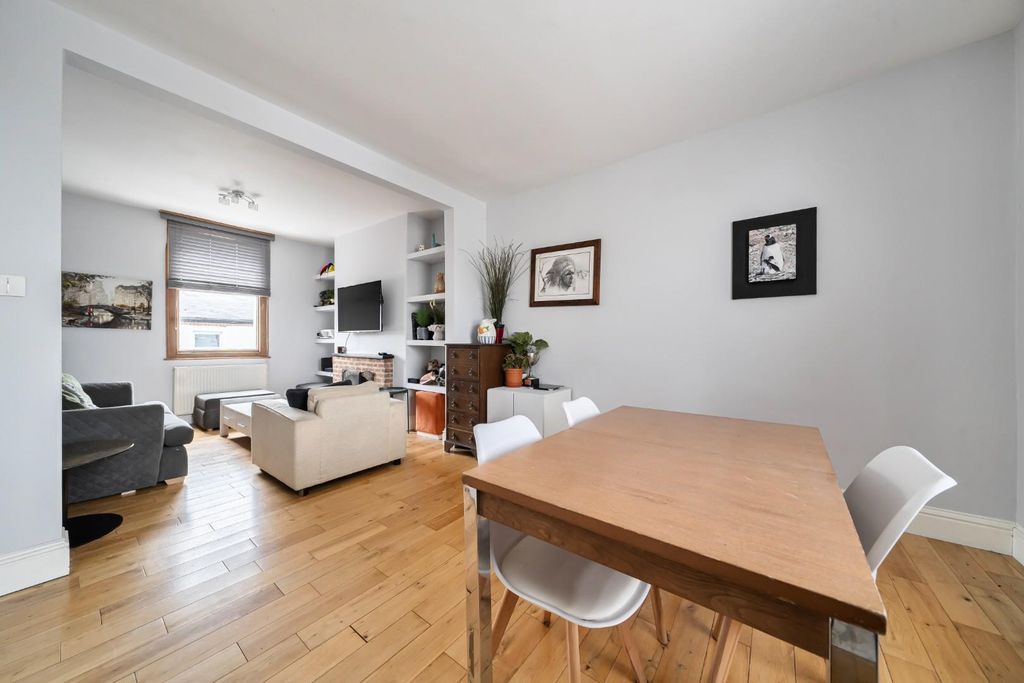 Additional image 4 of 3 bed maisonette for saleOxford Road, Windsor, Berkshire SL4